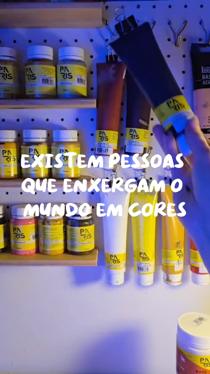 A arte ganha vida pelas mãos de quem transforma sentimentos em cores, ideias em traços e telas em histórias. 🎨💛

Hoje, nossa homenagem é a todos os pintores que fazem da arte uma forma de expressão, conexão e inspiração.

Feliz Dia do Pintor! Que nunca faltem cores, criatividade e motivos para continuar criando. ✨